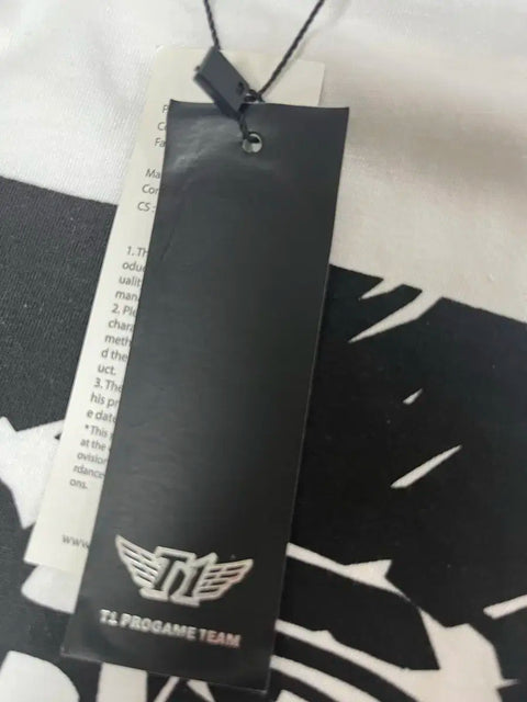 Faker's Autographed T-Shirt T1 Faker