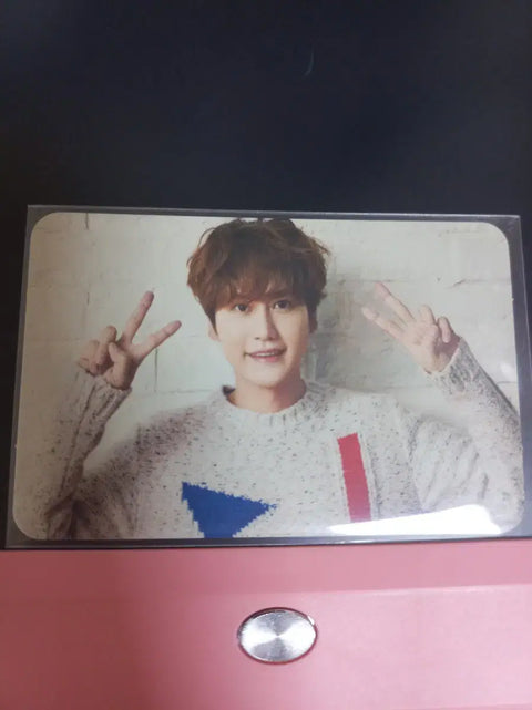 Kyuhyun Japanese album One Voice photocard for sale. Freebies included!