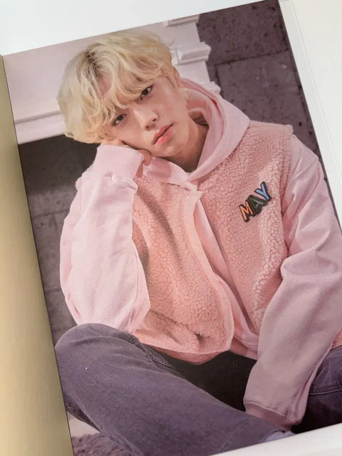Park Jihoon Online Concert Special Postcard Book Goods