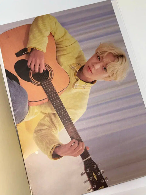 Park Jihoon Online Concert Special Postcard Book Goods