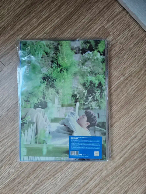 Yook Sung-jae photobook MD, unopened