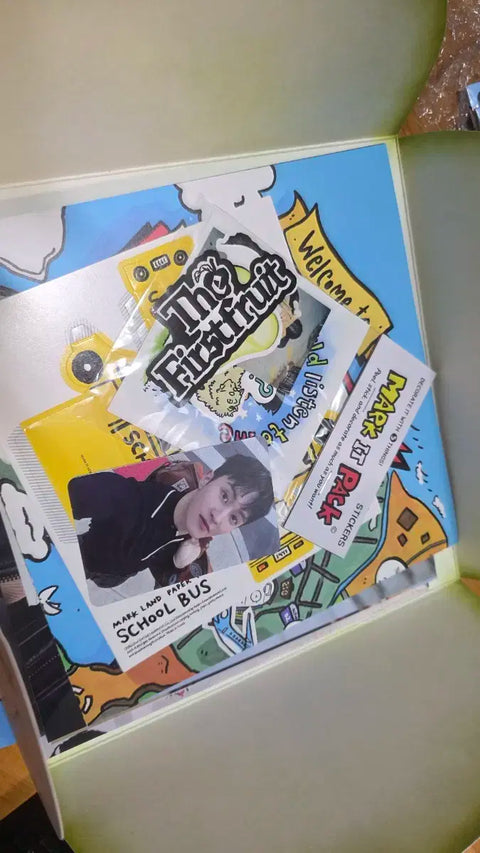 Mark's 1st Album Ketshop unreleased photocard + Album full set