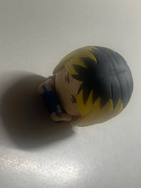Haikyu Kenma Gacha Figure
