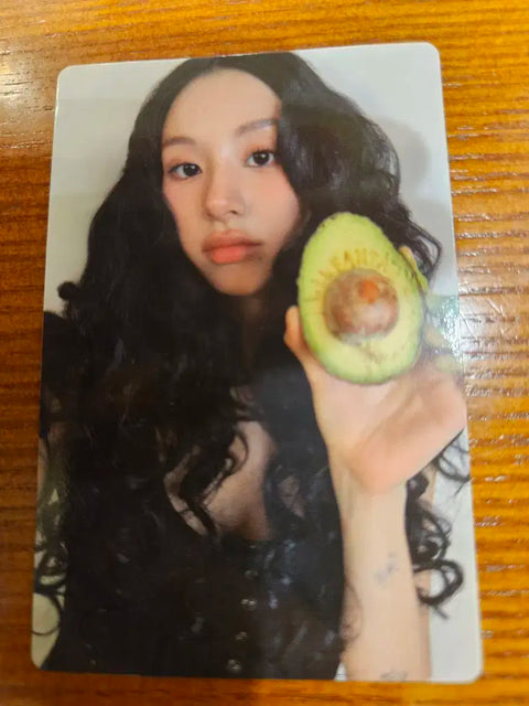 TWICE Chaeyoung Fansign Photocard Trading/Selling