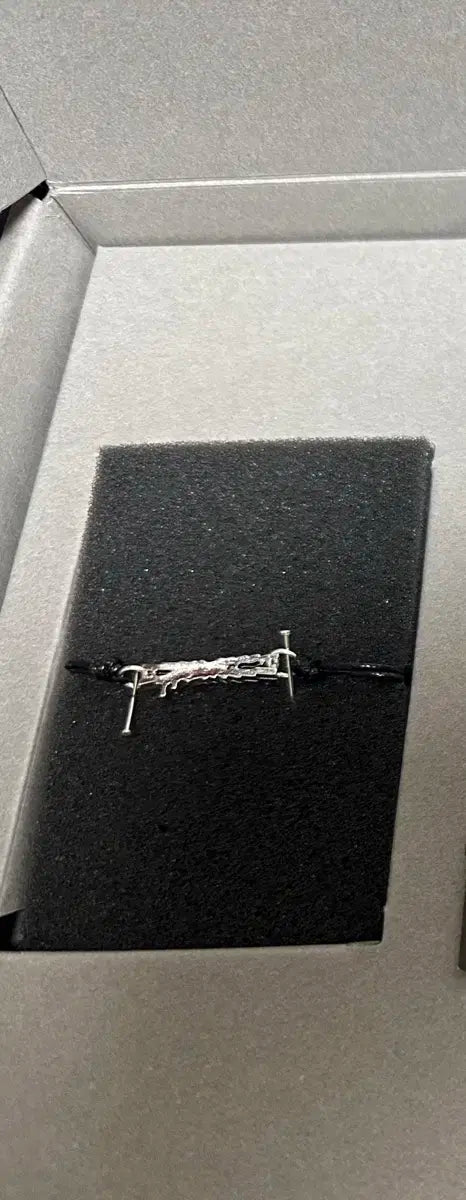 Selling Le Sserafim showcase fan support bracelet.
