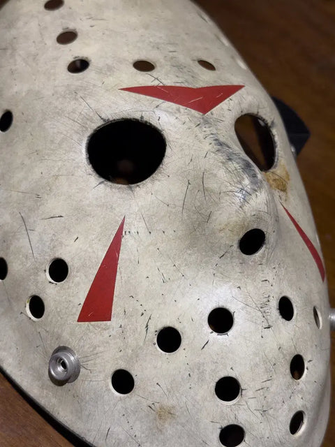 Friday the 13th hockey mask, like-new condition