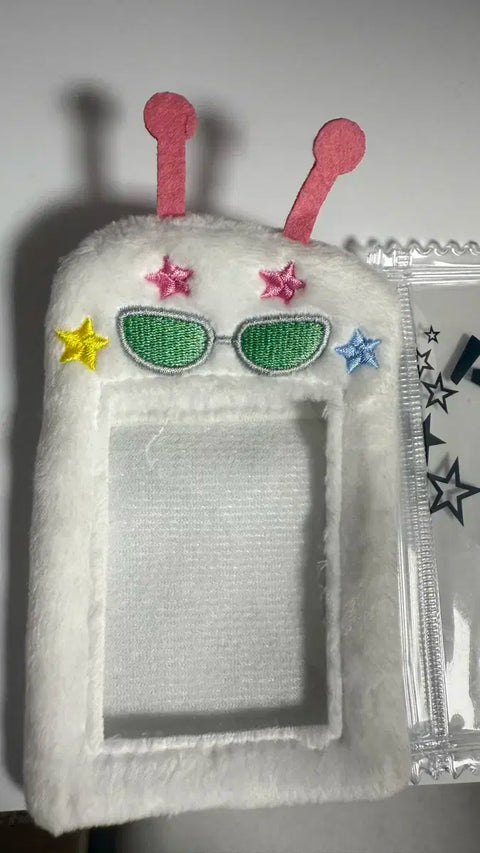 Alien photocard holder transfer