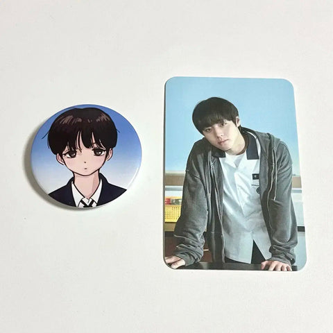 Yeon Si Eun Mini Can Badge Pin Button + Weak Hero Unofficial Photocard