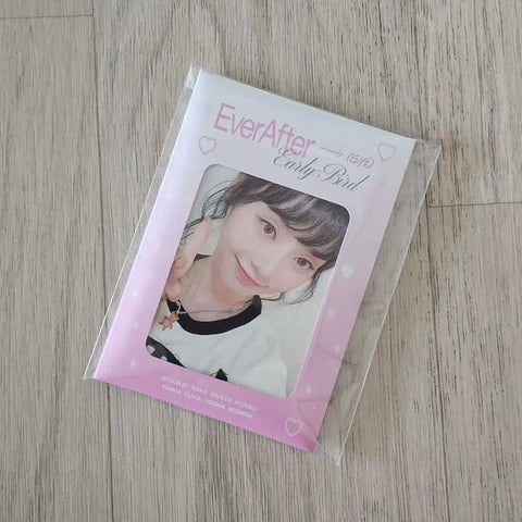 Younis Membership Early Bird Photocard ID Photo Set