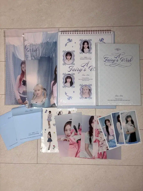 I'm selling IVE's 2024 Season's Greetings, full set except for the photo cards!