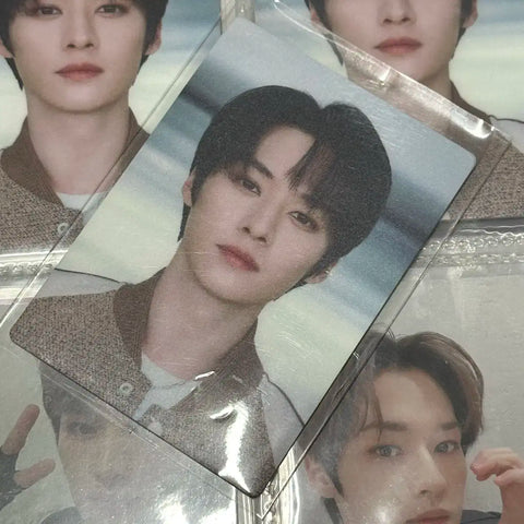 Stray Kids Lee Know SLBS photocard