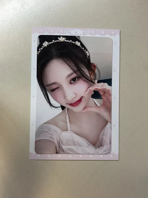 IVE Gaeul Alive Member Solo Jacket Edition Photocard