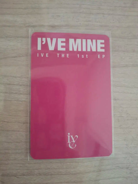 Selling Ive Vedi Jang Wonyoung photocard cheap.