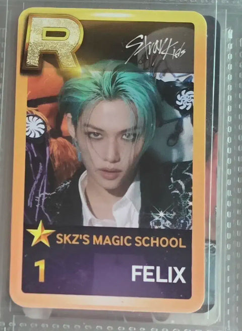 Stray Kids Yongbok Felix Magic School Mission Photocard Superstar JYP Special Gift