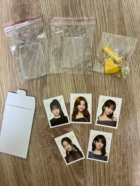 LE SSERAFIM ID Photo Set, New