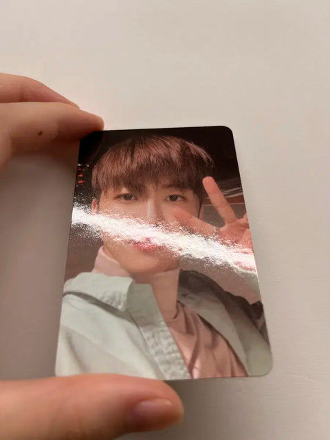 Selling Universe JaeMin photo card.