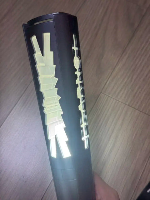 Pimbong Le Sserafim light stick
