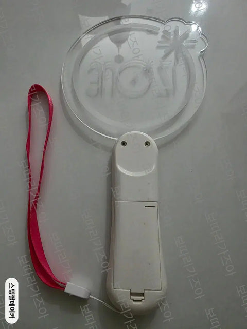 IZ*ONE Temporary Acrylic Light Stick Unboxing
