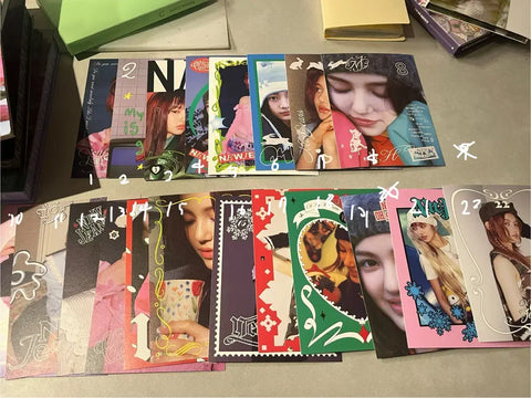 NewJeans Ditto album set