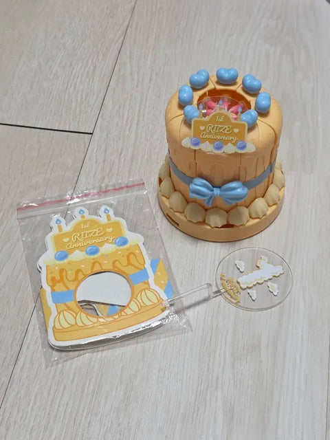 Rise 1st Anniversary Party Cake Set