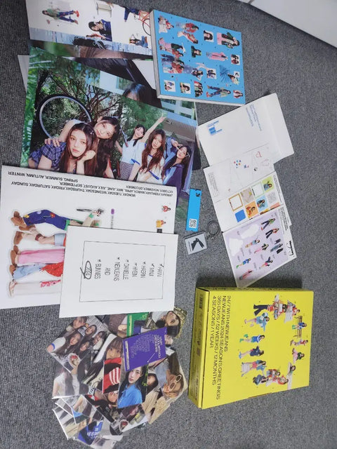 Selling NewJeans Season's Greetings 2024, photobook version.