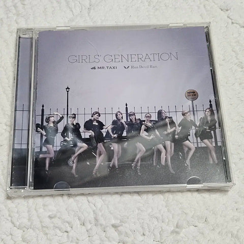 Girls' Generation Japanese Mr. Taxi album