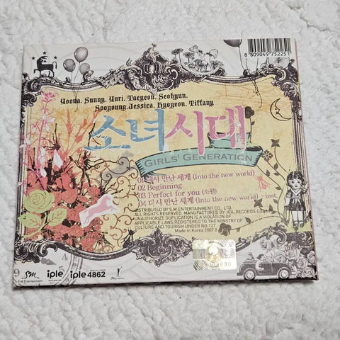 Girls' Generation Into the New World Debut Album
