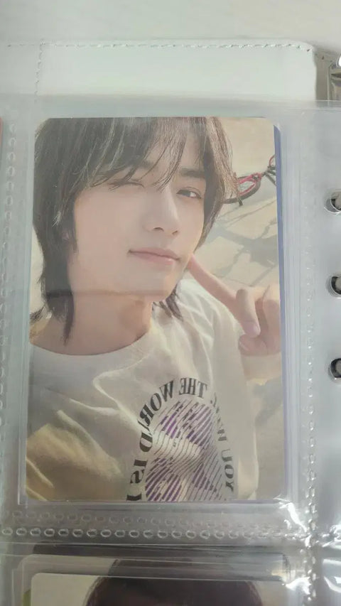 Selling an unopened Panic album with Beomgyu's solo mixtape.
