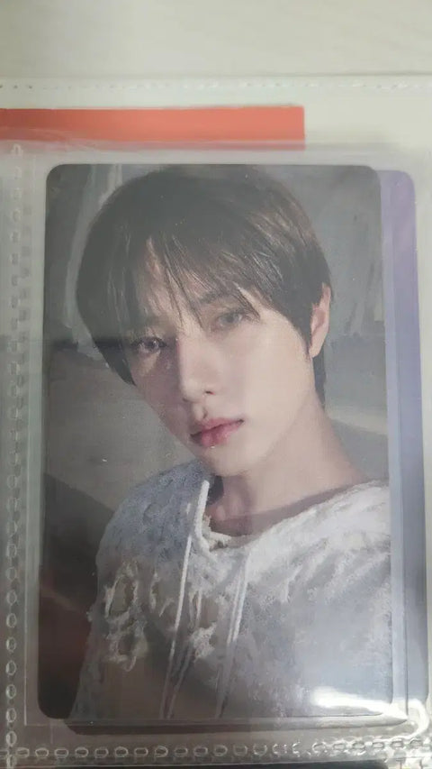 Selling an unopened Panic album with Beomgyu's solo mixtape.