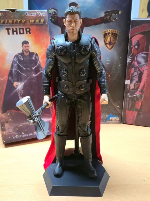 Thor figure 1:6