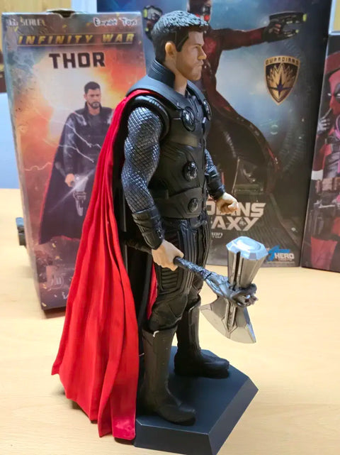 Thor figure 1:6