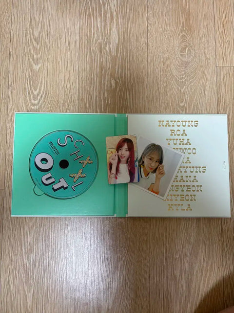 PRISTIN SCHXXL OUT Autographed Album CD Not for Sale