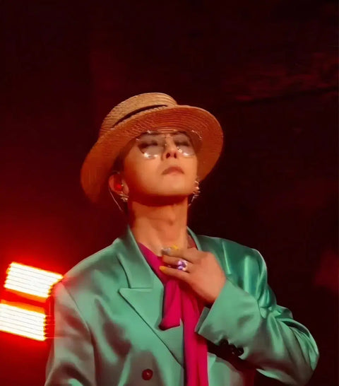 GD G-Dragon Labubu Takeme Concert Outfit