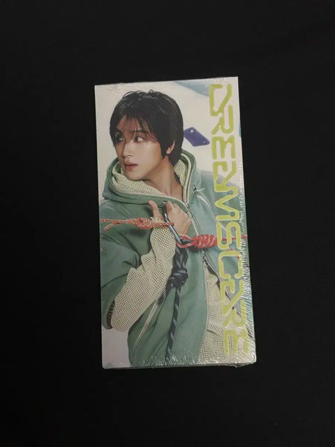 NCT Dream 4th Album Unsealed Album Transfer Vertical Flip Haechan ver.