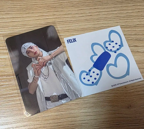 Stray Kids Karma Pop-up QR Photocard
