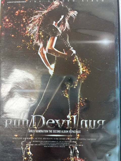 Girls' Generation Run Devil Run album