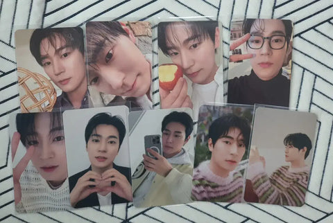 Transfer Park Seo-ham photocard.