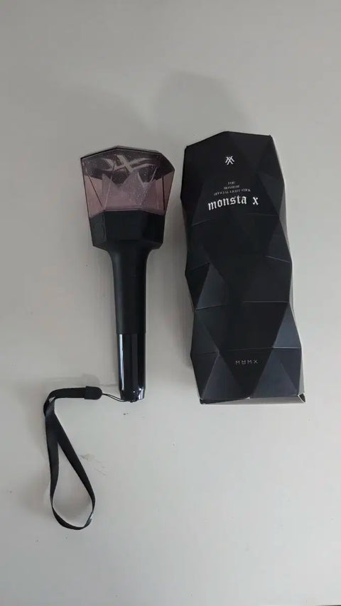 MONSTA X Official Light Stick Ver.1