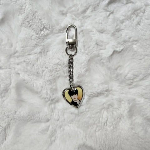 RIIZE Sohee Hug MD Mirror Keyring Original Price Transfer