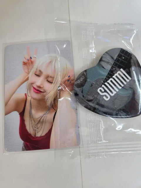 Sunmi Workshop Photocard Pin Button Transfer