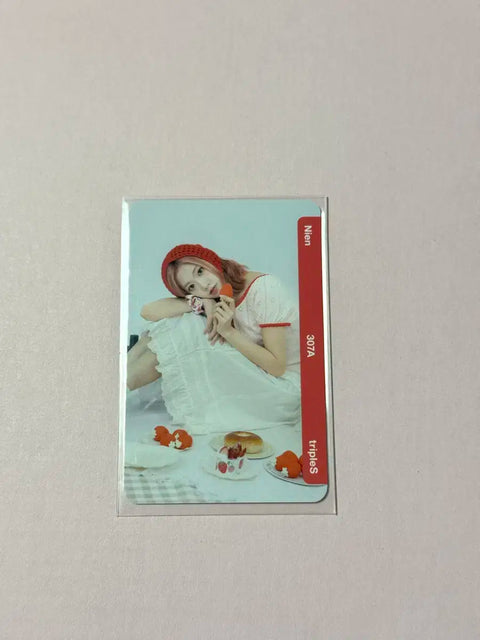 TripleS Nien Strawberry Object 307A