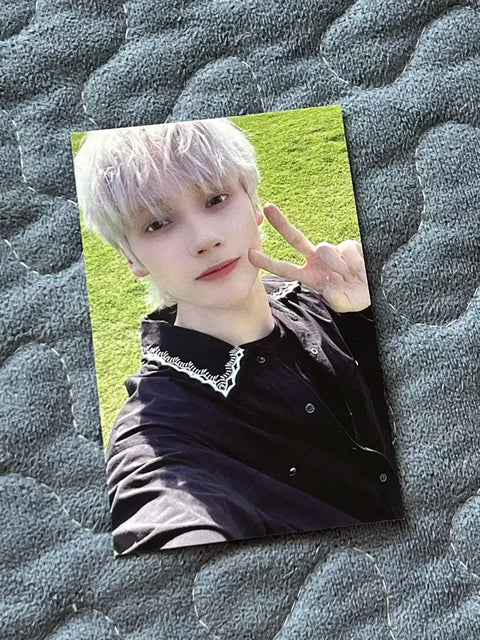 Tomorrow X Together MOA Zone Huening Kai photocard PC