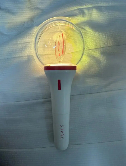Selling STAYC official light stick.