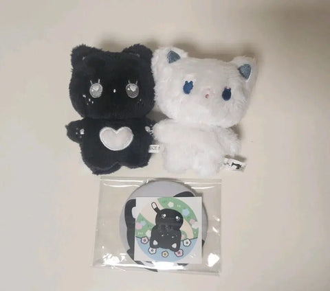 Stray Kids Felix 10cm Doll Kkambok and Bboknyang Set