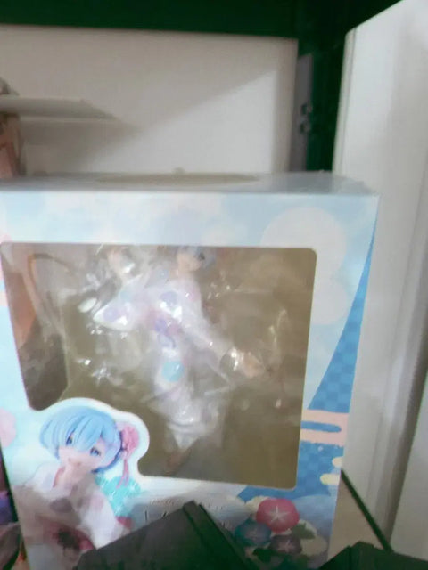 Selling Yukatarem figure.