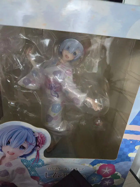 Selling Yukatarem figure.