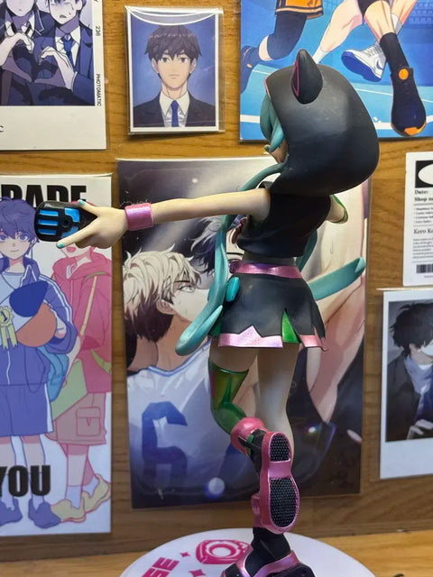 Selling Sega Luminasta Hatsune Miku Live Stage Ver. Figure