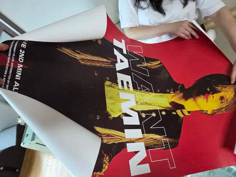 SHINee Taemin wants a bromide poster.