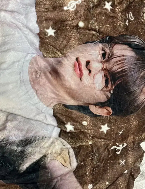 Rise Seongchan Blanket Sale