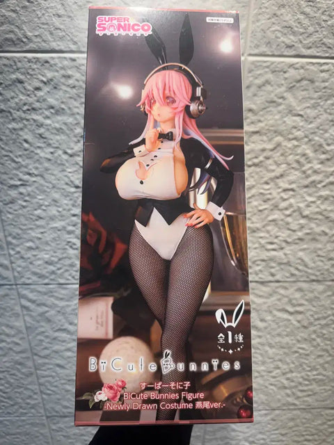 Selling Super Sonico figure, unopened new item.